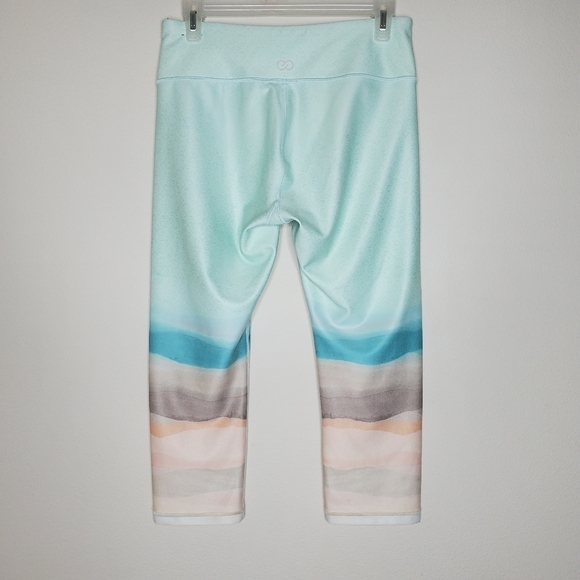 Calia By Carrie Underwood Green Landscape Printed Cropped Leggings - Picture 7 of 11